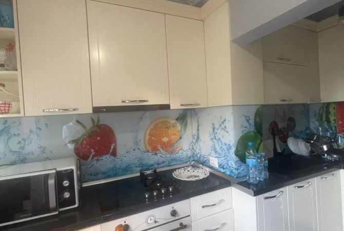 Shtepi me qera 2+1 ne Tirane - 35,000 Leke