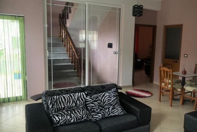 Shtepi ne shitje 4+1 ne Tirane - 300,000 Euro