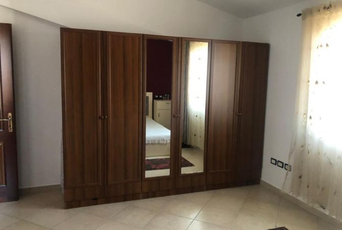 Luxury villas for sale in Tirana 4+1, Furnished