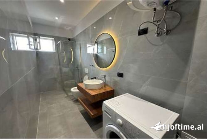 Shtepi me qera Apartament ne Tirane, 1+1, Mobilimi E mobiluar, Pagesa 400  Euro.