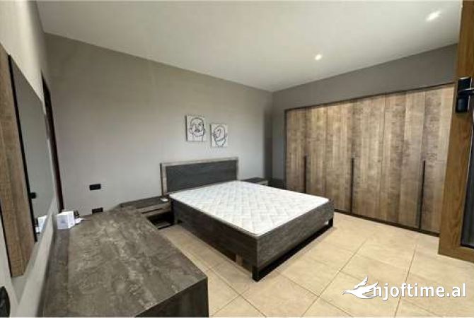 Shtepi me qera 1+1 ne Tirane - 400 Euro