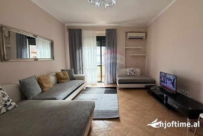 Shtepi me qera 1+1 ne Tirane - 550 Euro