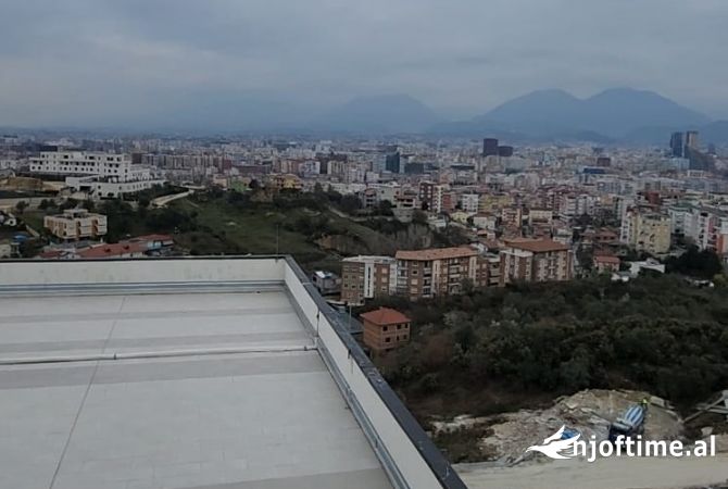 Casa in vendita 3+1 a Tirana - 221,000 Euro