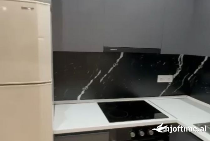 Shtepi me qera 2+1 ne Tirane - 50,000 Leke