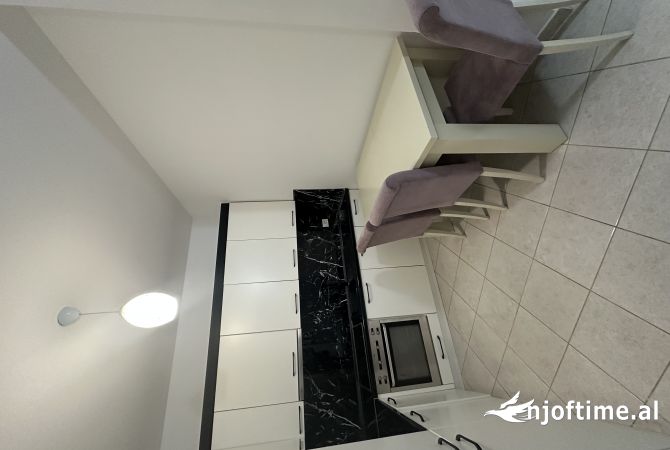 Shtepi me qera 1+1 ne Tirane - 400 Euro