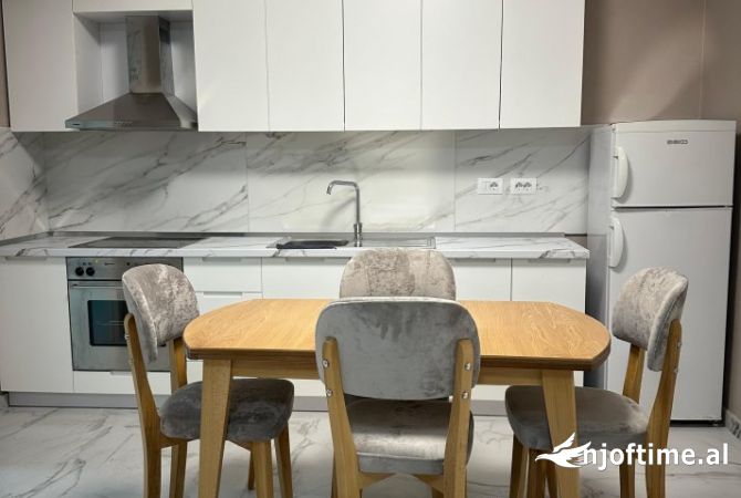 Shtepi me qera 1+1 ne Tirane - 350 Euro
