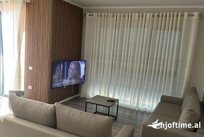 Shtepi me qera 2+1 ne Tirane - 600 Euro