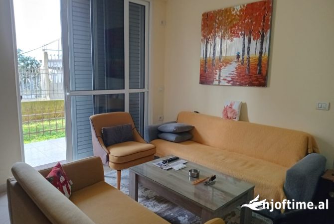 Shtepi ne shitje 1+1 ne Tirane - 120,000 Euro