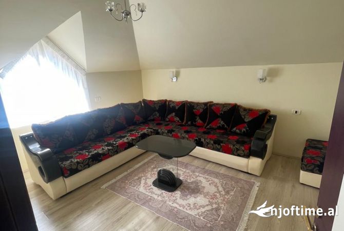 Shtepi me qera 2+1 ne Tirane - 450 Euro