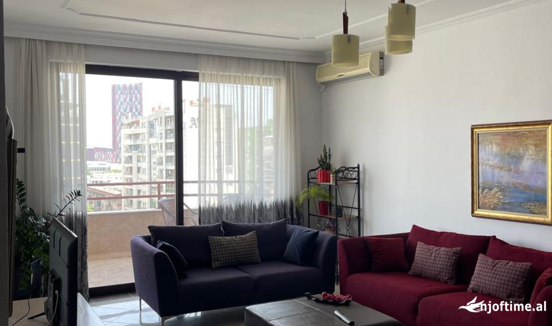 Shtepi me qera Apartament ne Tirane, 2+1, Mobilimi E mobiluar, Pagesa 800  Euro.