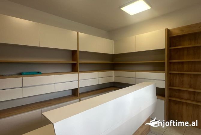 Ambient biznesi me qera 1+1 ne Tirane - 500 Euro