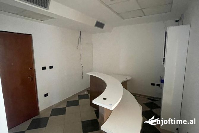 EKSLUZIVE!! Kullat Binjake, Jepet me qera super ambient biznesi 