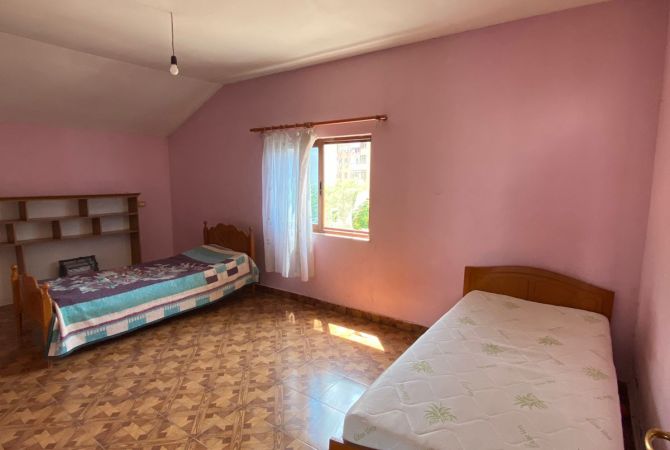 Shtepi me qera 1+1 ne Tirane - 400 Euro