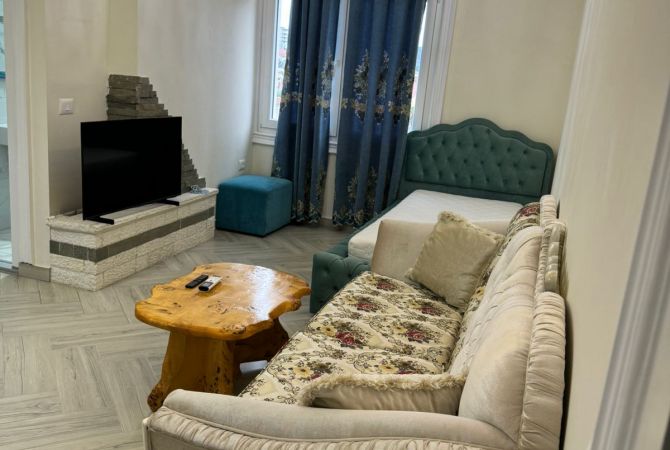 Shtepi me qera Garsoniere ne Tirane - 28,000 Leke