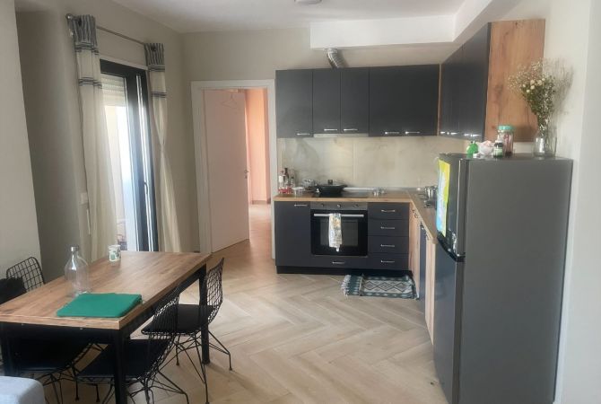 Shtepi me qera 1+1 ne Tirane - 600 Euro