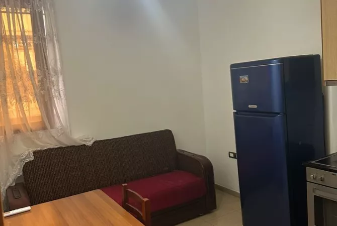 Shtepi me qera 1+1 ne Tirane - 320 Euro