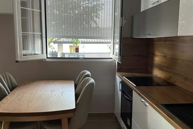 Shtepi me qera 1+1 ne Tirane - 350 Euro