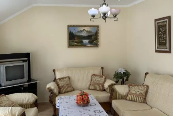 Shtepi me qera 1+1 ne Tirane - 350 Euro