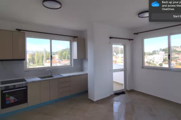 Shtepi me qera 4+1 ne Tirane - 450 Euro