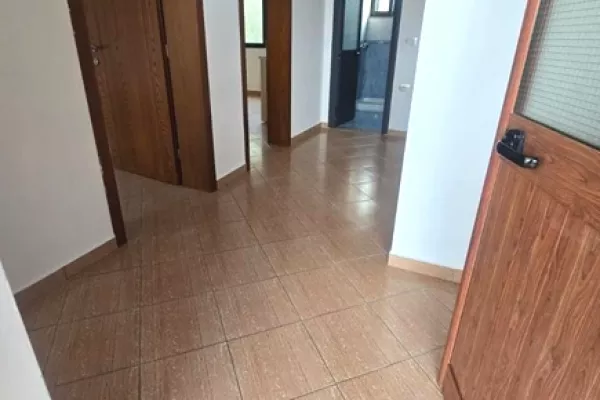 Shtepi me qera 1+1 ne Tirane - 250 Euro