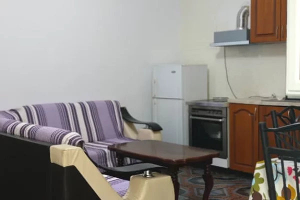 Shtepi me qera 2+1 ne Tirane - 380 Euro