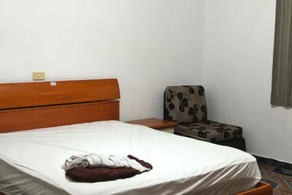 Shtepi me qera 2+1 ne Tirane - 380 Euro