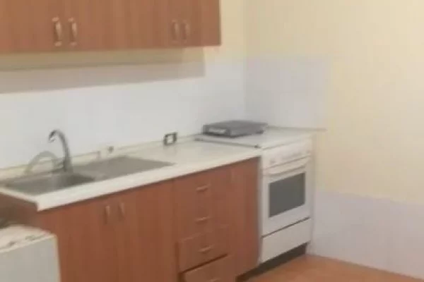 Shtepi me qera 1+1 ne Tirane - 200 Euro