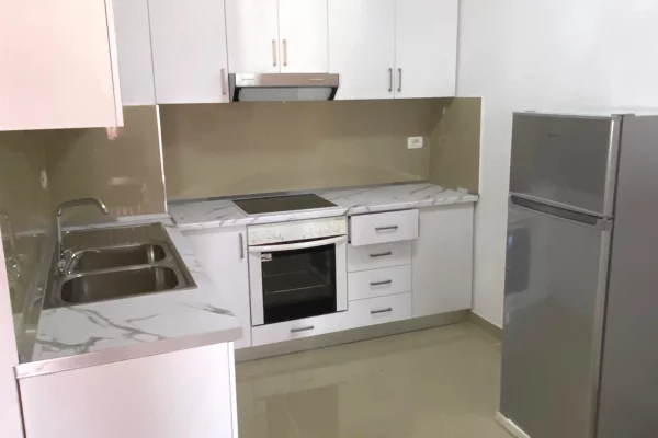 Shtepi me qera 1+1 ne Tirane - 400 Euro