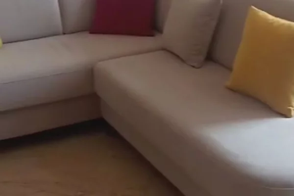 Shtepi me qera Garsoniere ne Tirane - 300 Euro