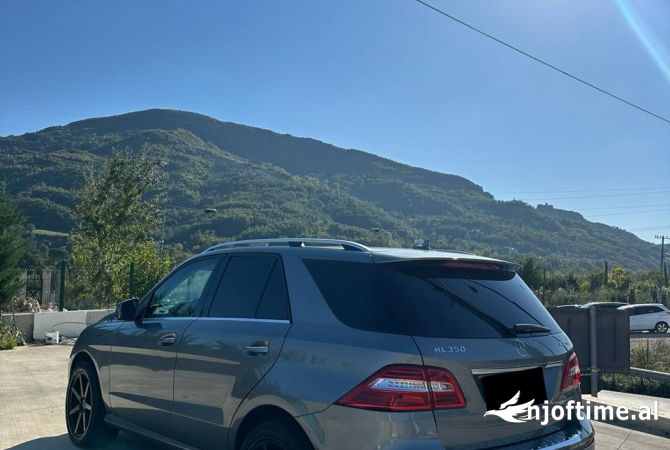 Auto in Vendita  a Tirana - 17,000 Euro