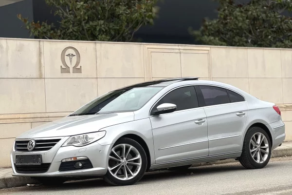 Makina ne shitje ne Tirane - 6,500 Euro