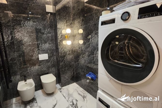 Shtepi ne shitje 1+1 ne Tirane - 130,000 Euro