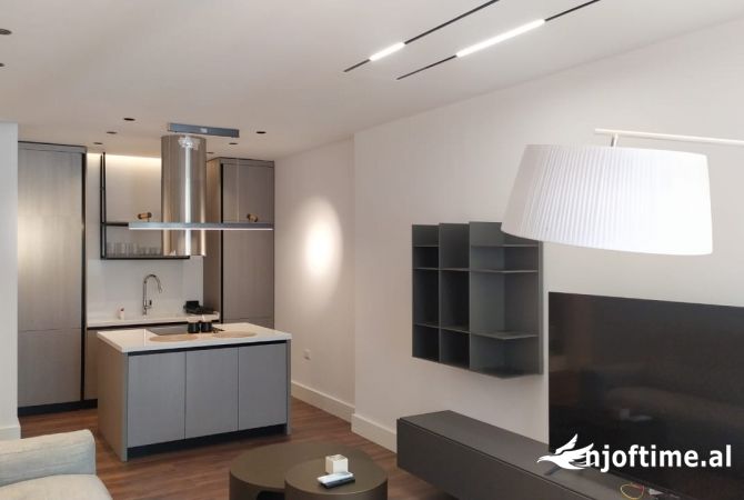 Shtepi ne shitje 2+1 ne Tirane - 180,000 Euro