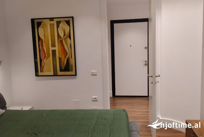 Shtepi ne shitje 2+1 ne Tirane - 180,000 Euro