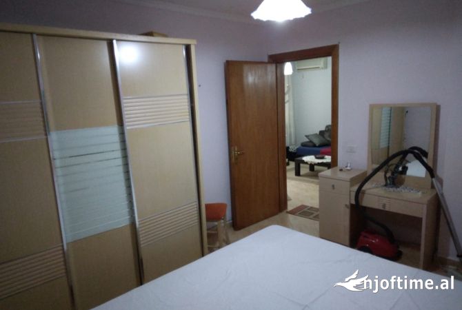 Shtepi ne shitje Apartament ne Durres, 1+1, Mobilimi E mobiluar, Pagesa 79,000  Euro.