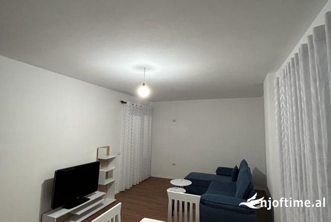 Shtepi me qera 1+1 ne Tirane - 400 Euro