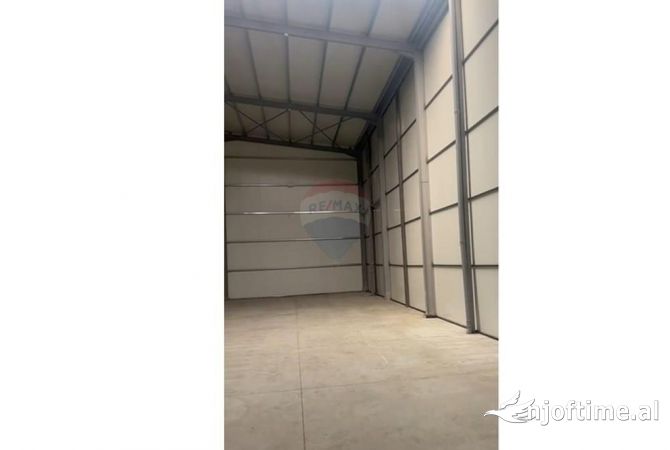 Ambient biznesi ne shitje 4+1 ne Tirane - 618,000 Euro