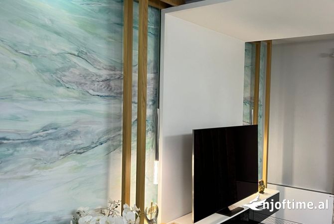 Shtepi me qera 2+1 ne Tirane - 700 Euro