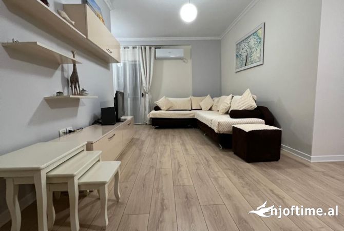 Shtepi me qera 1+1 ne Tirane - 500 Euro