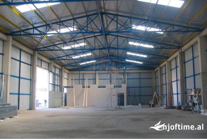 Ambient biznesi me qera 4+1 ne Tirane - 5,000 Euro