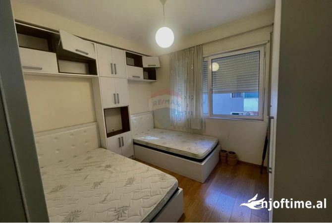 Shtepi me qera 2+1 ne Tirane - 550 Euro