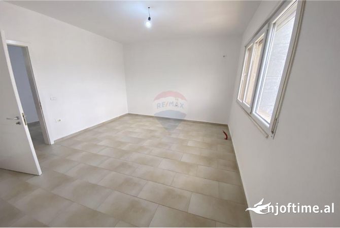 Shtepi ne shitje 2+1 ne Tirane - 185,000 Euro