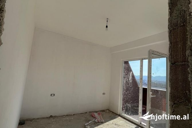 Shtepi ne shitje 2+1 ne Tirane - 107,000 Euro