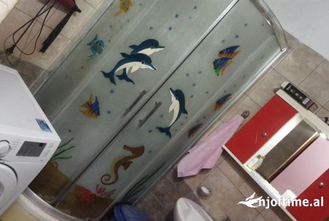 Shtepi me qera 2+1 ne Tirane - 380 Euro