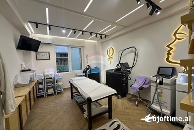 Ambient biznesi me qera 3+1 ne Tirane - 1,000 Euro