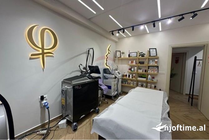 Ambient biznesi me qera 3+1 ne Tirane - 1,000 Euro