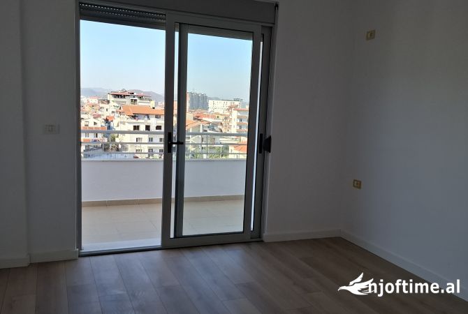 Shtepi ne shitje 2+1 ne Tirane - 173,000 Euro