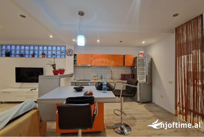 Shtepi me qera 1+1 ne Tirane - 600 Euro