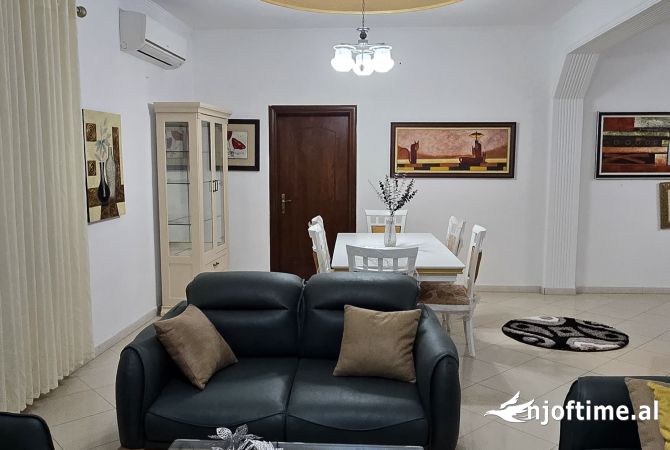 Shtepi me qera 2+1 ne Tirane - 60,000 Leke