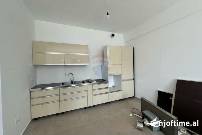 Shtepi me qera 1+1 ne Tirane - 500 Euro